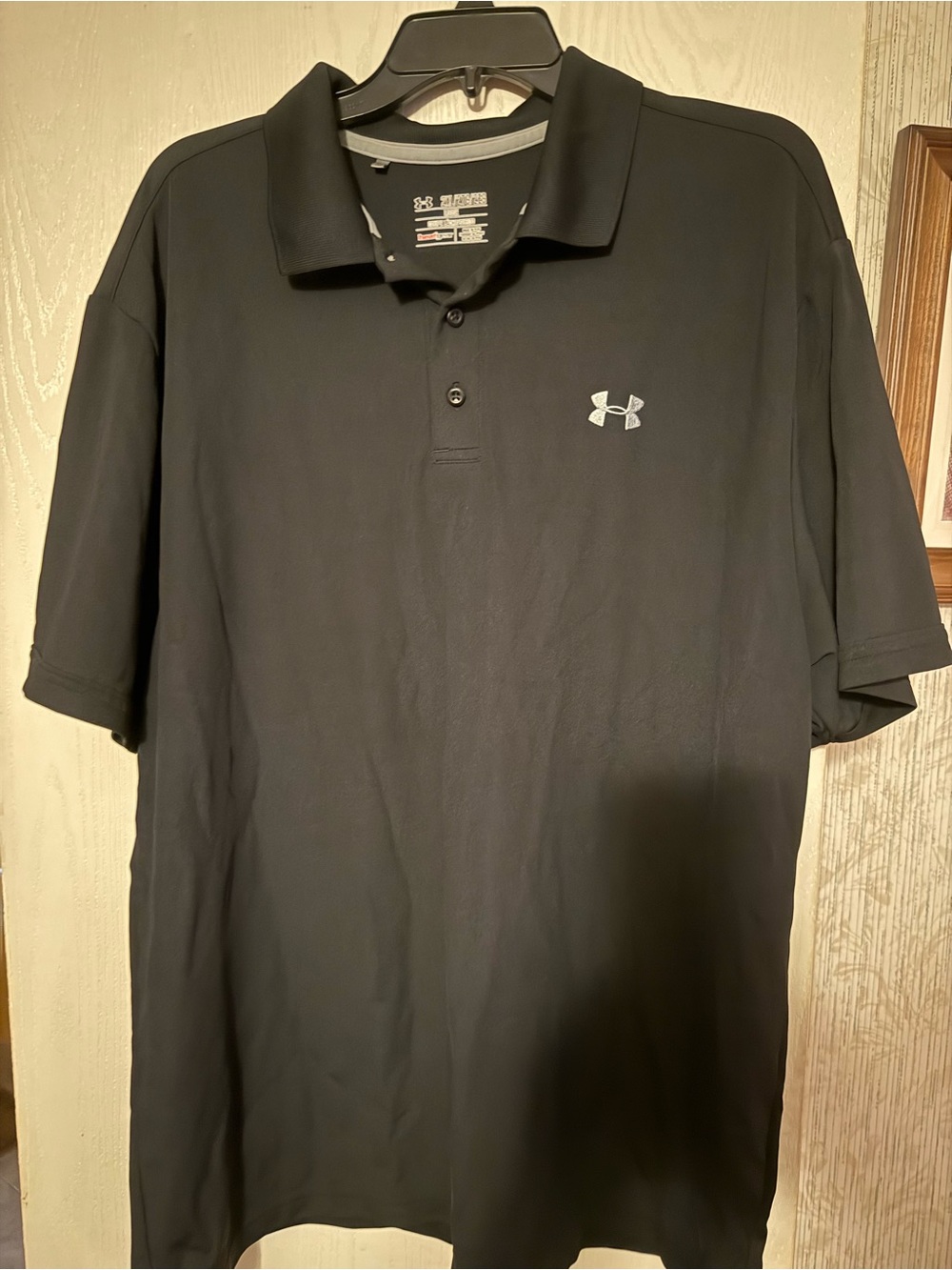 Under Armour Men’s Black Short-Sleeve Polo with Silver Logo